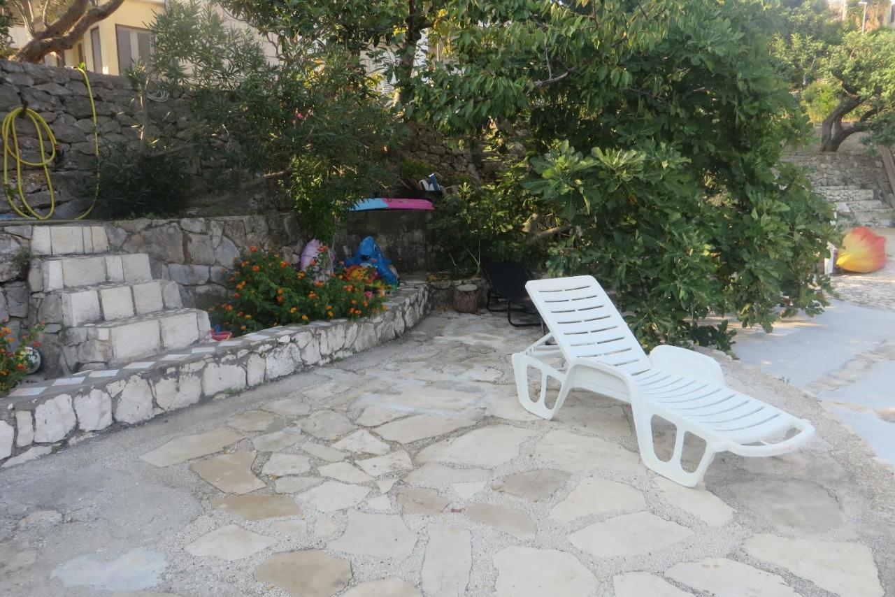 I&J Relaxing Beach Apartments Račišće Bagian luar foto